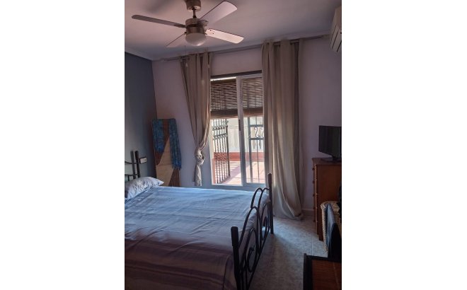 Revente - Town House -
Torrevieja - Costa Blanca