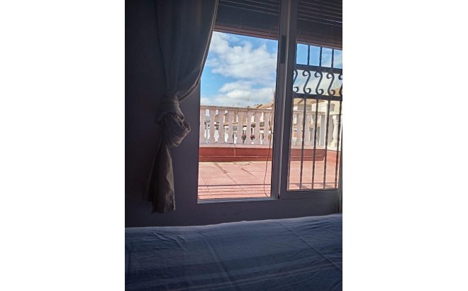 Revente - Town House -
Torrevieja - Costa Blanca