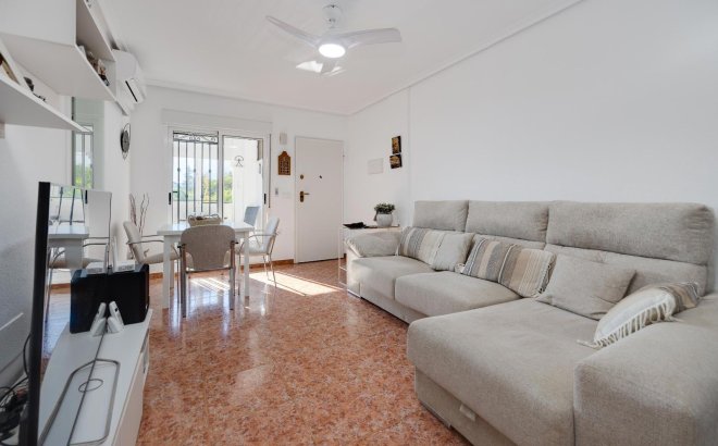 Herverkoop - Bungalow -
Orihuela Costa - Los Altos