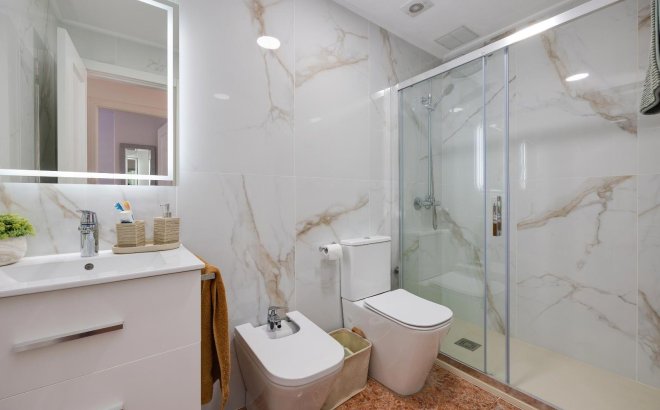 Herverkoop - Bungalow -
Orihuela Costa - Los Altos