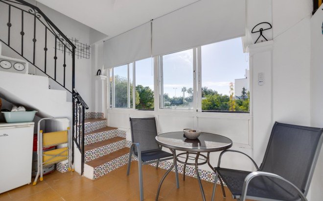 Herverkoop - Bungalow -
Orihuela Costa - Los Altos