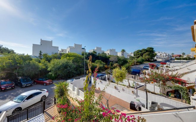 Herverkoop - Bungalow -
Orihuela Costa - Los Altos