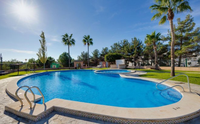 Herverkoop - Bungalow -
Orihuela Costa - Los Altos