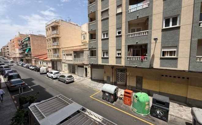 Resale - Apartment -
Torrevieja - Playa del Cura