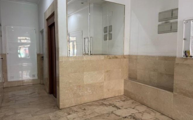 Resale - Apartment -
Torrevieja - Playa del Cura