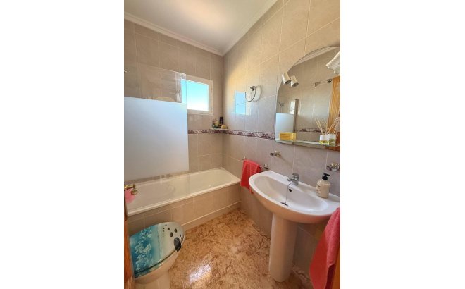 Resale - Bungalow -
Orihuela Costa - Rocio Del Mar