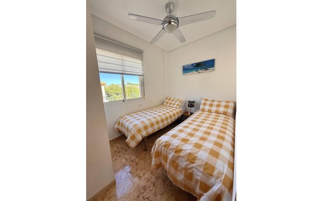 Resale - Bungalow -
Orihuela Costa - Rocio Del Mar