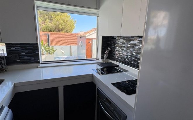 Resale - Villa -
Orihuela Costa - Costa Blanca