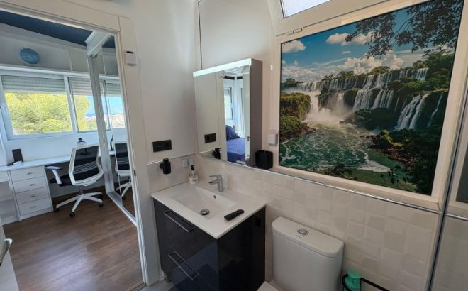 Resale - Villa -
Orihuela Costa - Costa Blanca