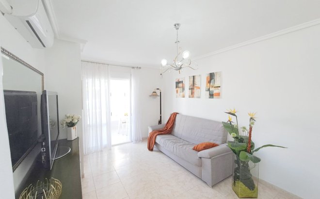 Resale - Apartment -
Torrevieja - Costa Blanca