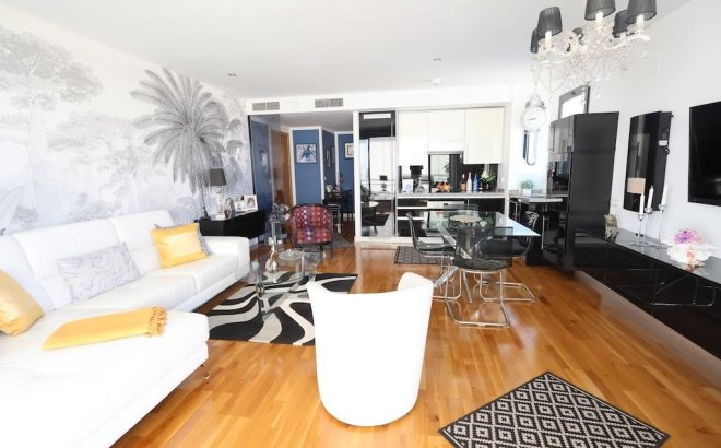 Resale - Apartment -
Orihuela Costa - Costa Blanca