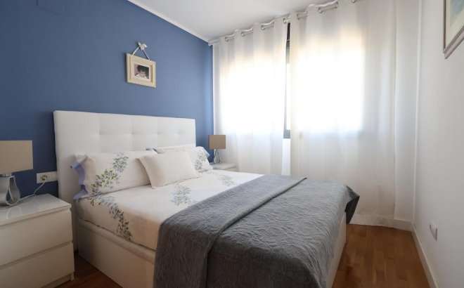 Resale - Apartment -
Orihuela Costa - Costa Blanca