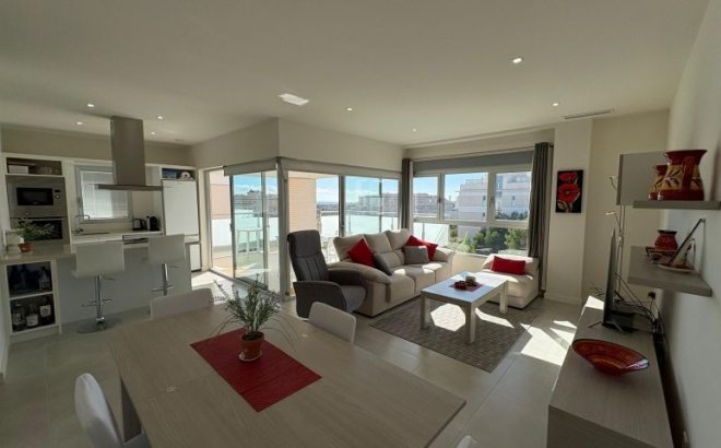 Resale - Apartment -
Orihuela Costa - Costa Blanca