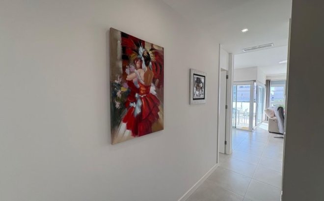 Resale - Apartment -
Orihuela Costa - Costa Blanca