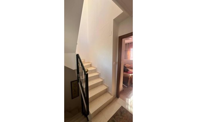 Resale - Town House -
Orihuela Costa - Los Almendros-la Florida