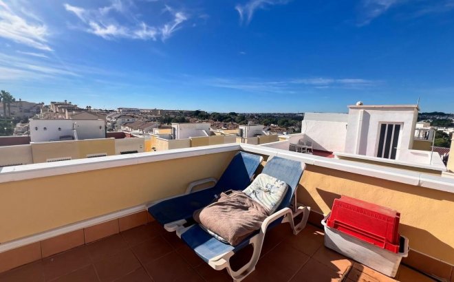 Resale - Town House -
Orihuela Costa - Los Almendros-la Florida