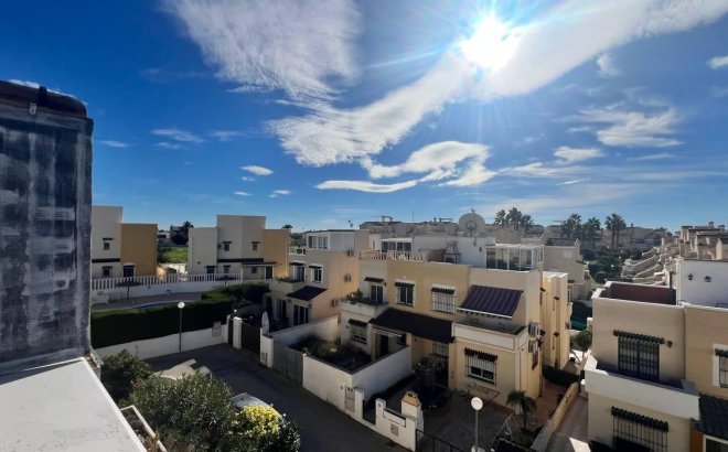 Resale - Town House -
Orihuela Costa - Los Almendros-la Florida