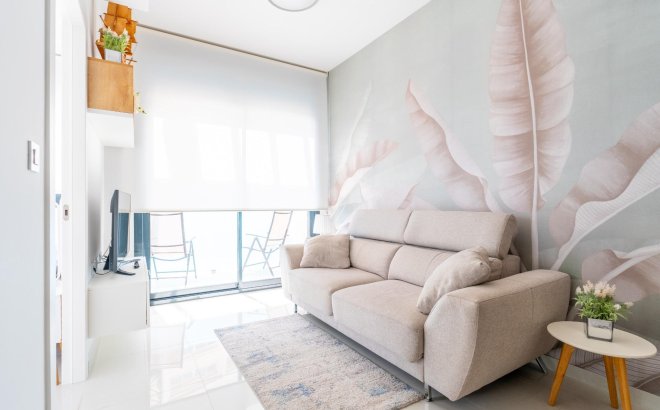 Resale - Apartment -
Torrevieja - Estacion De Autobuses