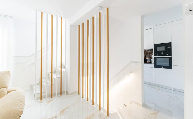 Revente - Town House -
Torrevieja - Punta Prima