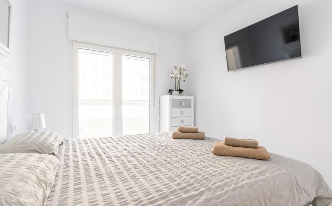 Revente - Town House -
Torrevieja - Punta Prima