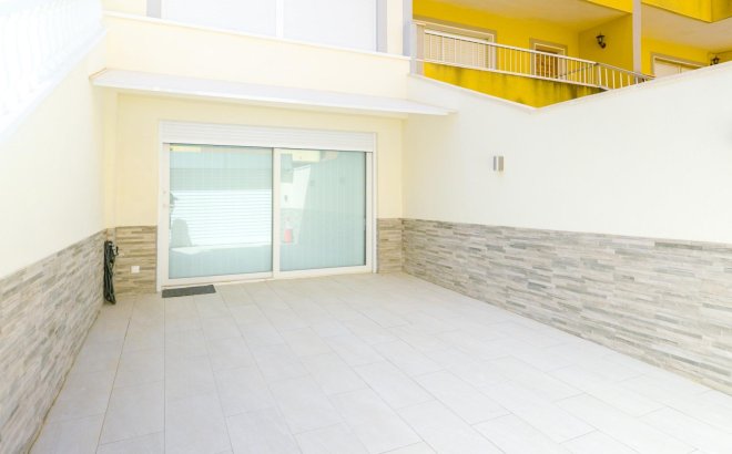 Revente - Town House -
Torrevieja - Punta Prima