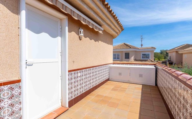 Revente - Villa -
Orihuela Costa - Punta Prima