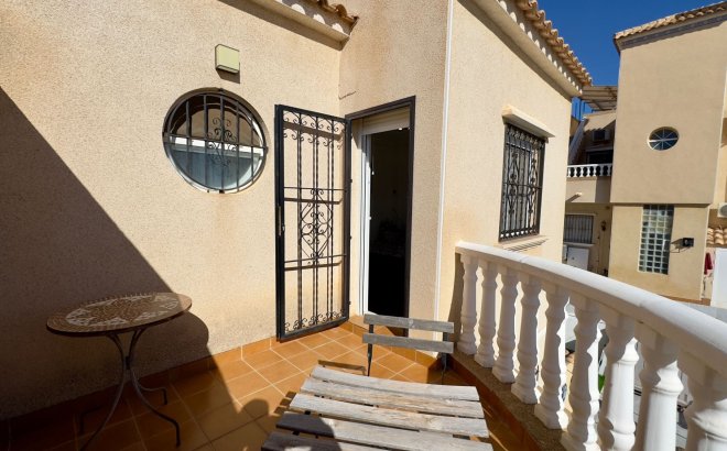 Resale - Villa -
Orihuela Costa - Costa Blanca