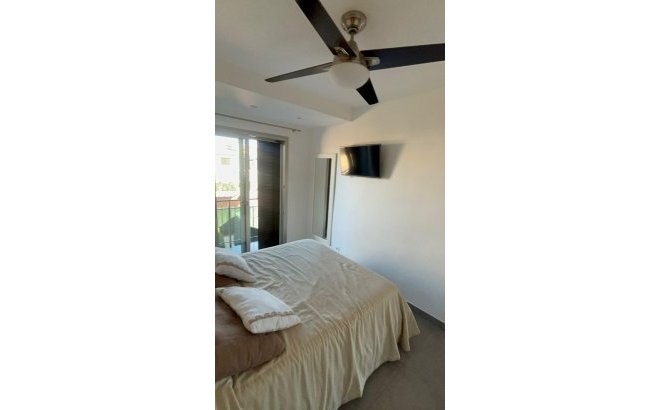 Revente - Appartement -
Orihuela Costa - Cabo Roig