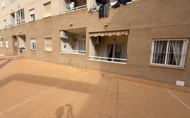 Revente - Appartement -
Torrevieja - Costa Blanca