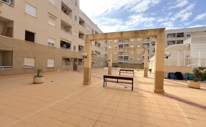 Revente - Appartement -
Torrevieja - Costa Blanca