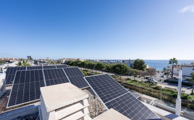 Resale - Villa -
Orihuela Costa - Cabo Roig