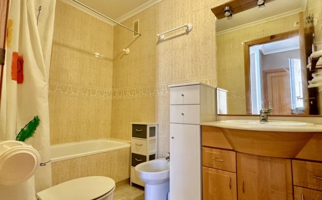 Resale - Dúplex -
Orihuela Costa - Costa Blanca