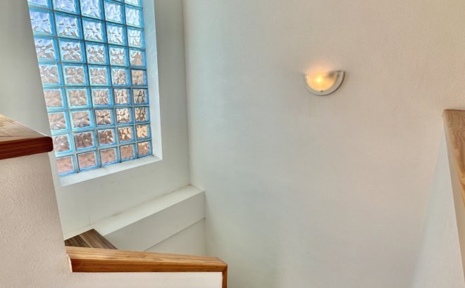 Resale - Dúplex -
Orihuela Costa - Costa Blanca