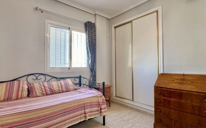 Resale - Dúplex -
Orihuela Costa - Costa Blanca