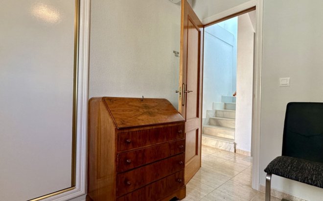 Resale - Dúplex -
Orihuela Costa - Costa Blanca