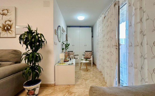 Resale - Town House -
Torrevieja - Costa Blanca