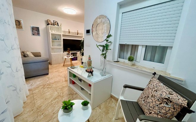 Resale - Town House -
Torrevieja - Costa Blanca