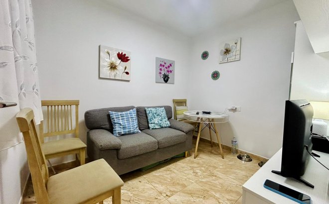 Resale - Town House -
Torrevieja - Costa Blanca