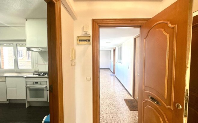 Herverkoop - Appartement -
Orihuela Costa - Campoamor