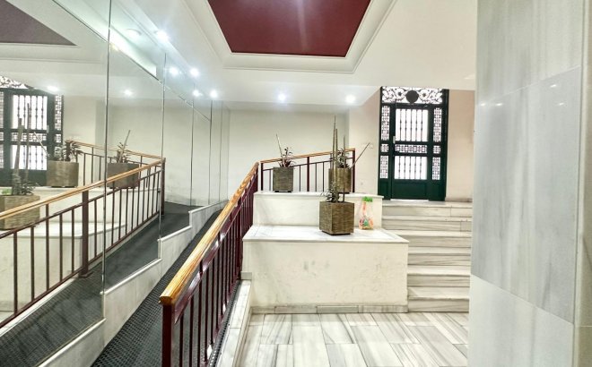 Resale - Apartment -
Torrevieja - Centro