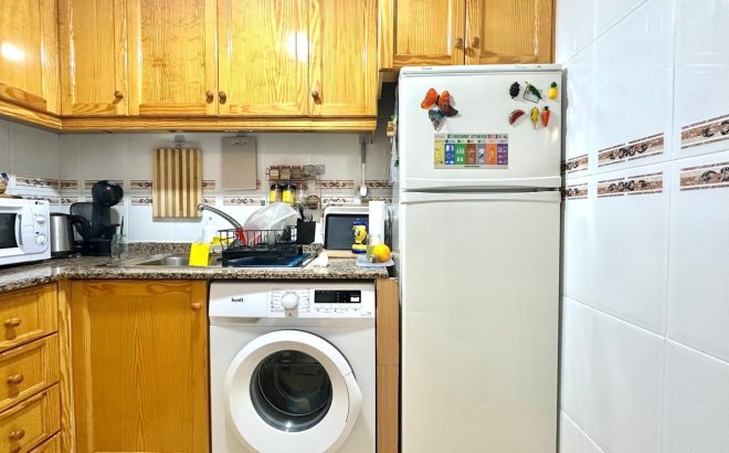 Resale - Apartment -
Torrevieja - Centro