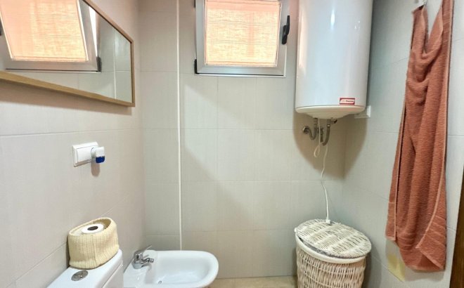 Herverkoop - Appartement -
Torrevieja - La Mata