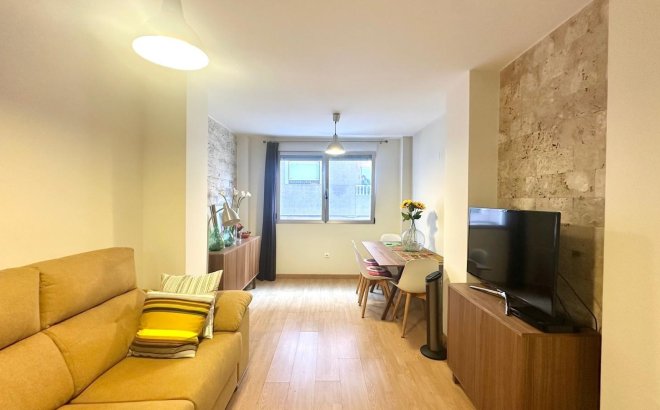 Herverkoop - Appartement -
Torrevieja - La Mata