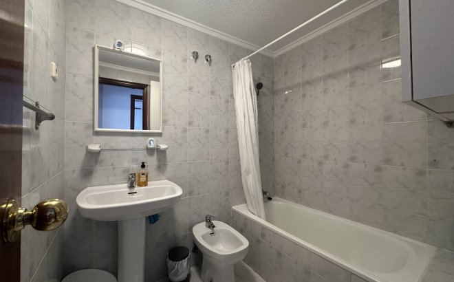 Resale - Apartment -
Torrevieja - Costa Blanca