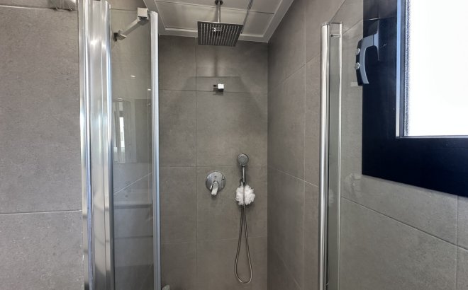 Resale - Penthouse -
Villamartin - Costa Blanca