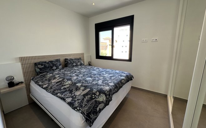 Resale - Penthouse -
Villamartin - Costa Blanca