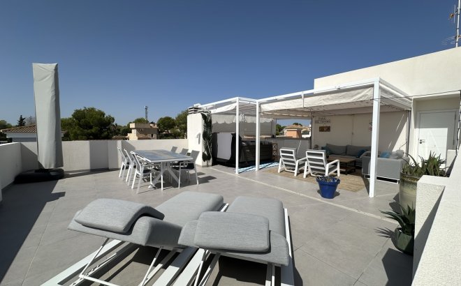 Resale - Penthouse -
Villamartin - Costa Blanca