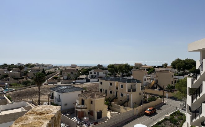 Resale - Penthouse -
Villamartin - Costa Blanca