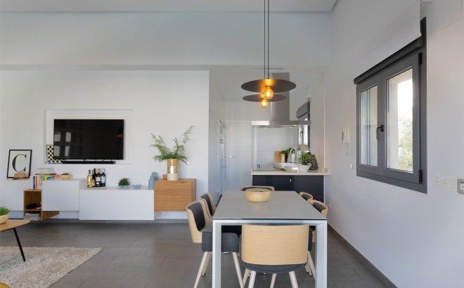 Resale - Villa -
Benijofar - Costa Blanca