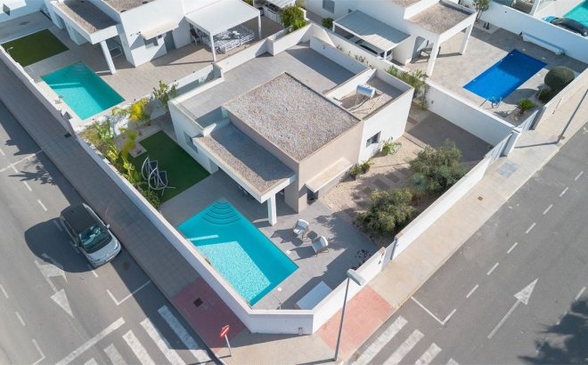 Resale - Villa -
Benijofar - Costa Blanca